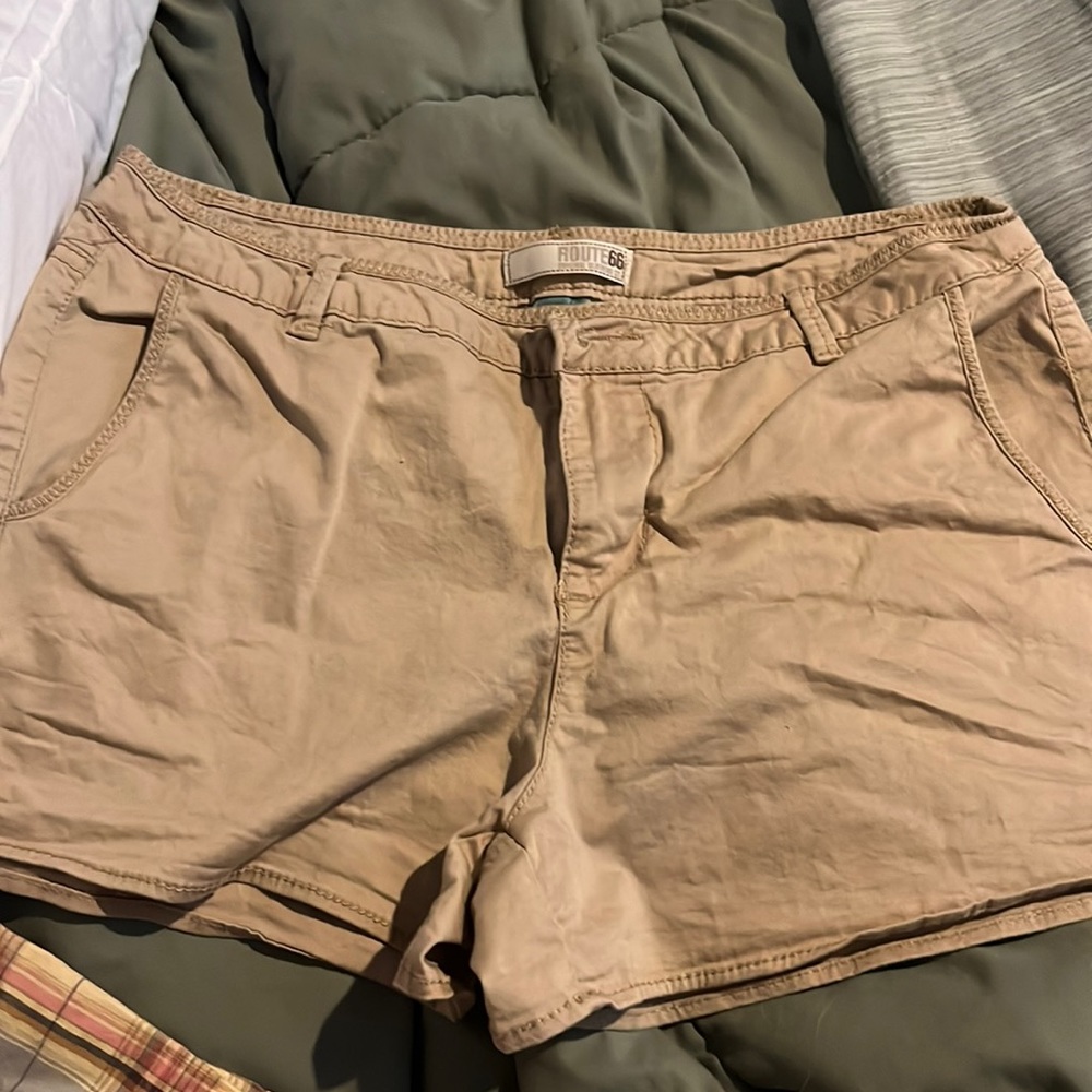 🐇 Women’s shorts size 10 Route 66